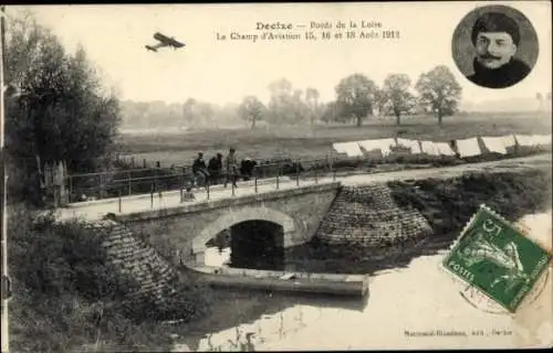 CPA Decize, Bords de la Loire, Le Champ d'Aviation 1912