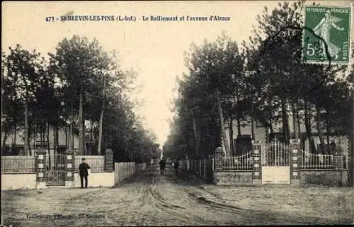 CPA Saint Brévin les Pins Loire Atlantique, Le Ralliement et l'avenue d'Alsace