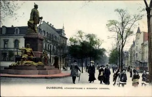 Ak Duisburg im Ruhrgebiet, Bismarck-Denkmal, Königsstraße, Fußgänger, alte Gebäude
