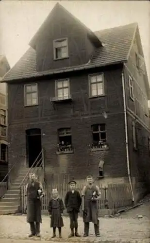 Foto Ak Dissen Gudensberg in Hessen, Geschäftshaus, Handwerker, Geselle, Kinder