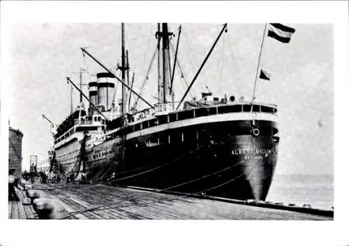 Foto Ak Dampfer Albert Ballin, Hapag