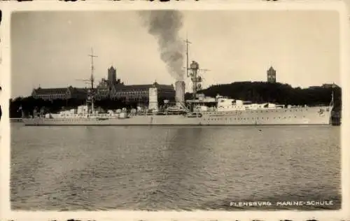 Foto Ak Mürwik Flensburg in Schleswig Holstein, Marineschule, Kriegsschiff