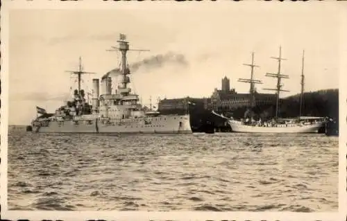 Foto Ak Mürwik Flensburg in Schleswig Holstein, Marineschule, Kriegsschiff, Segelschiff