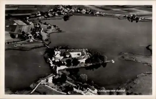 Ak Seeon Seebruck am Chiemsee Oberbayern, Fliegeraufnahme, Schloss