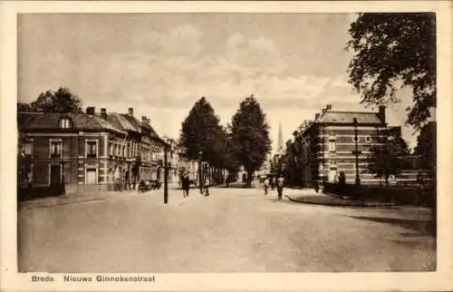 Ak Breda Nordbrabant Niederlande, Eine schwarz-weiße Aufnahme der Nieuwe Ginnekenstraat in Bre...