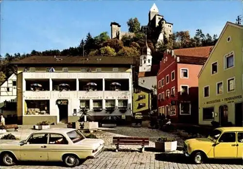 CdV Schriftsteller Charles Dickens, Standportrait