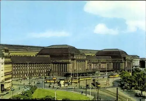 Ak Leipzig, Sächsisch Thüringische Ausstellung 1897, Hauptbahnhof  Straßenbahnen, Stadtansicht...
