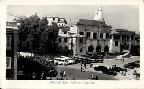 Ak Sintra Cintra Portugal, Palácio Nacional,  Architektur, klassische Autos, Menschen, große Bäum