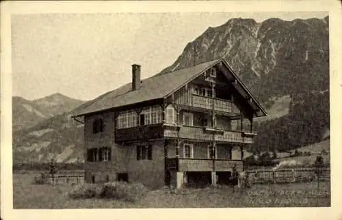 Ak Oberstdorf im Oberallgäu, Haus Hedwig, Alpenlandschaft, zwei Stockwerke, Balkone, Bergkulisse,