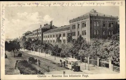 Ak Kostrzyn nad Odrą Cüstrin Ostbrandenburg, Kaserne des Infanterie Regiments, Pferdebahn