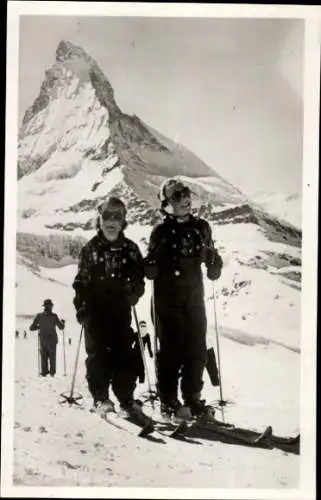 Ak Prinzessin Beatrix der Niederlande, Prinzessin Irene, Matterhorn, Ski, Zermatt 1947