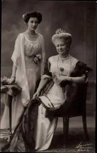 Ak Kaiserin Auguste Viktoria, Prinzessin Victoria Luise von Preußen, Portrait