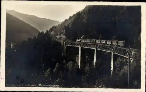 Foto Ak Breitnau im Schwarzwald, Höllsteig, Ravenna Viadukt, Eisenbahn auf der Ravennabrücke