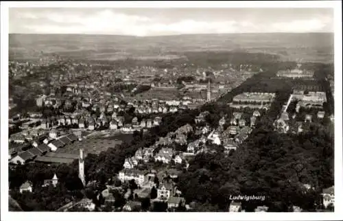 Ak Ludwigsburg in Württemberg, Fliegeraufnahme