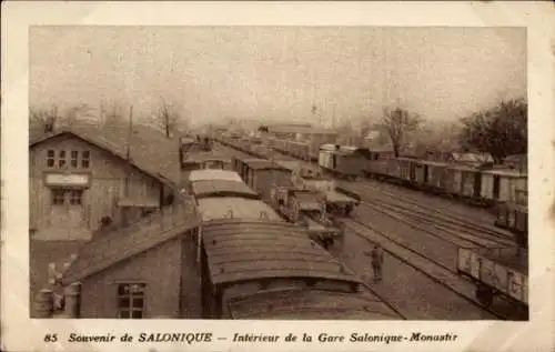 CPA Salonique Thessalonique Grèce, Intérieur de la Gare Salonique-Monastir