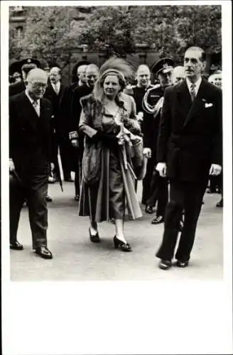 Ak Paris, Präsident Auriol empfängt Königin Juliana, 1950