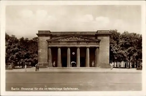 Ak Berlin Tiergarten, Ehrenmal für die Gefallenen im Weltkrieg, Säulenarchitektur, Bäume im Hi...