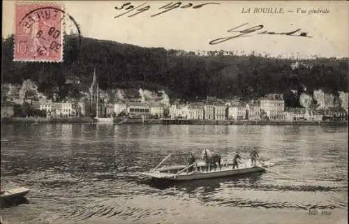 Ak La Bouille Seine Maritime, Blick auf  Flusslandschaft, Fischerboot, Stadtansicht, Kirche