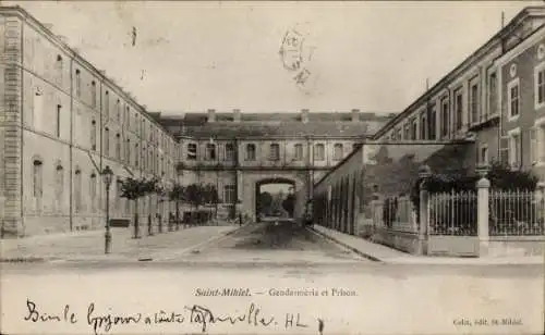 Ak Saint Mihiel Meuse, Gendarmerie und Gefängnis