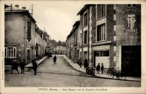 Ak Stenay Lothringen Meuse, Stadtansicht, Rue Chanzy, Quartier d'Artillerie, Gebäude, Straßens...