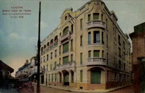 Ak Auxerre Yonne, Grand Hôtel de l'Épée, mit Erweiterungen, farbige Ansicht