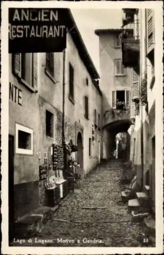 Ak Gandria Lago di Lugano Kt. Tessin Schweiz, Gasse in der Stadt, Restaurant