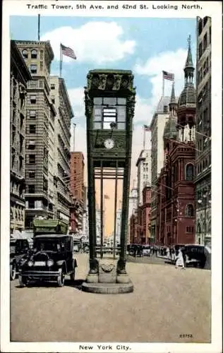 Ak Manhattan New York City USA, 5th Ave. and 42nd St., Looking North, Traffic Tower, automobiles