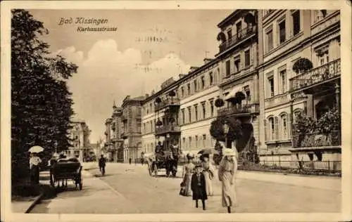 Ak Bad Kissingen Unterfranken Bayern, Blick auf die Kurhausstraße, Straßenansicht, Gebäude, Mensc