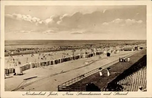 Ak Nordseebad Juist in Ostfriesland, Nordseebad  Neue Strandmauer, Strand, Strandkörbe, Küstenans
