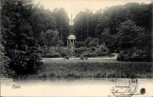 Ak Bad Cleve Kleve am Niederrhein, Amphitheater, Bäume, Wege, Menschen,  Karte