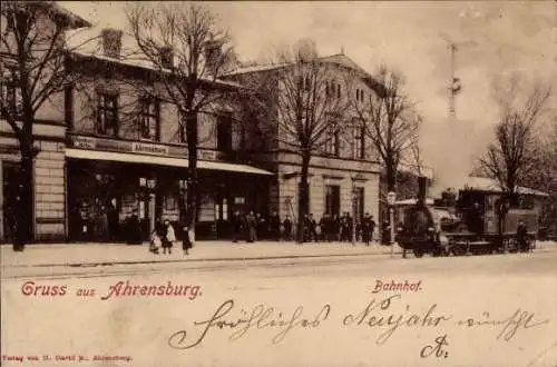 Ak Ahrensburg in Holstein, Bahnhof frontal