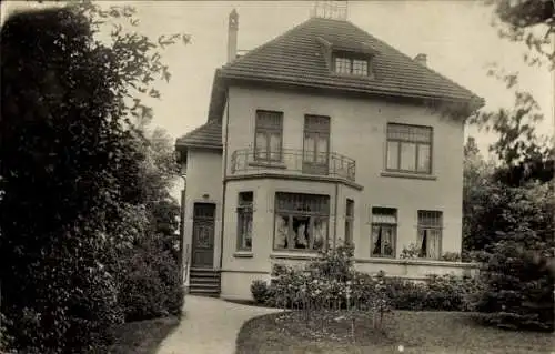 Ak Ahrensburg in Holstein, Blick auf Stadtvilla