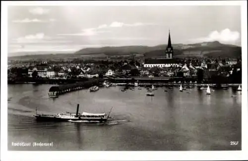 Ak Radolfzell am Bodensee Landkreis Konstanz, Blick auf die Stadt, Fährschiff, Kirche