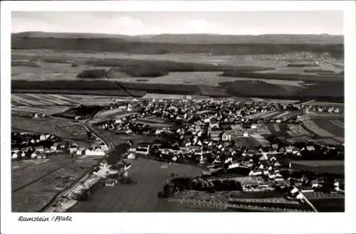 Ak Ramstein Miesenbach in der Pfalz, Fliegeraufnahme