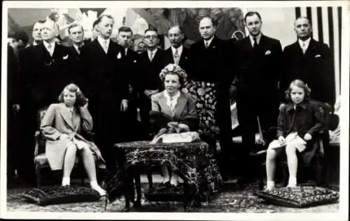 Ak Utrecht 1949, Königin Juliana, Prinzessin Beatrix, Irene van Lippe-Biesterfeld