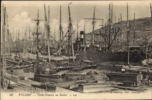 Ak Fécamp Seine Maritime, Hafenansicht, Schiffe, Boote, historische Atmosphäre