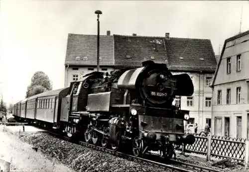Ak Deutsche Eisenbahn, Dampflokomotive Baureihe 65.10, 65 1031 mit P 6051, Schmölln Sommer 1977