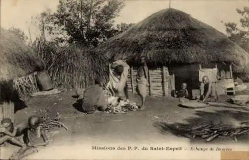 CPA Missions de P.P. du Saint-Esprit, Echange de Denrees