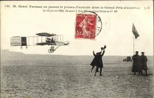 CPA M. Henri Farman va passer le poteau d'arrivée dans le Grand Prix d'aviation, 13 Janvier 1908