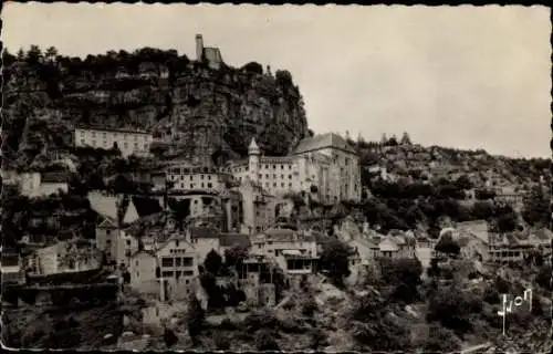 Ak Roc Amadour Rocamadour Lot, Stadtansicht, historische Architektur, Kloster am Felsen, Hochh...