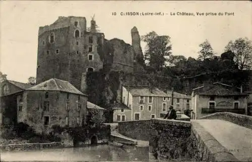 Ak Clisson Loire Atlantique, Schloss  Blick vom Pont,  Architektur, ruhige Landschaft