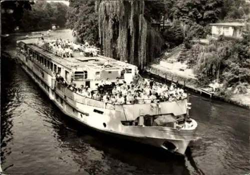 Ak Berlin Köpenick Rahnsdorf, Luxusfahrgastschiff der Weißen Flotte, Auf der Müggelspree