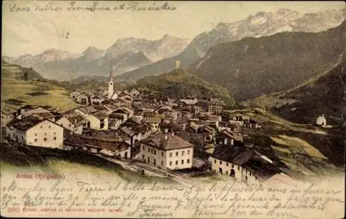 Ak Ardez Kt. Graubünden, Dorfansicht  Kirche, Berglandschaft, nformat
