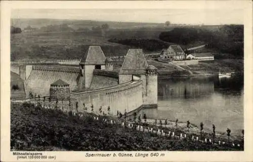 Ak Günne Möhnesee in Westfalen, Möhnetalsperre, Stauinhalt 130 Millionen cbm, Länge 640 m,  Archi