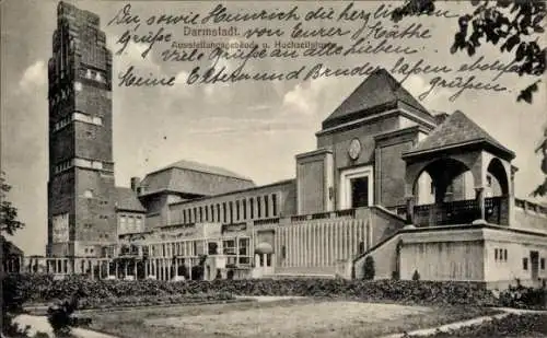 Ak Darmstadt in Hessen, Ausstellungsgebäude, Hochzeitsber, schöner Turm, Gartenanlage