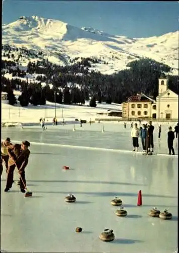 Ak Lenzerheide Kanton Graubünden, Eisplatz, Piz Danis, Schneebedeckte Berge, Sportler am Eis, Cur