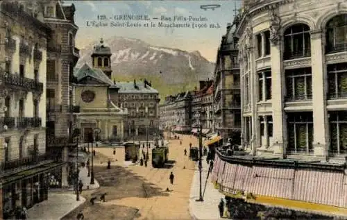 Ak Grenoble Isère, L'Eglise Saint-Louis, Moucherotte,  Architektur, Straßenansicht, Berge