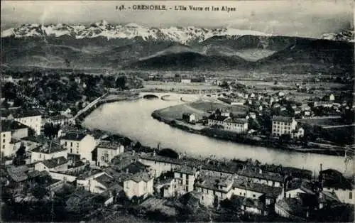 Ak Grenoble Isère, Vogelperspektive auf  die Alpen im Hintergrund, Fluss, Häuser