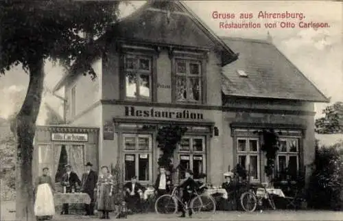 Ak Ahrensburg in Holstein, Restauration von Otto Carlsson, alte , freundlicher Empfang, Menschen,