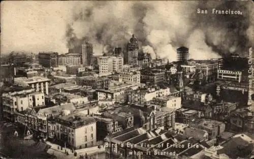 Ak San Francisco Kalifornien USA, Vogelperspektive auf den Brand, Stadtansicht, mehrere Gebäud...